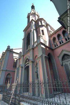 Iglesia en la calle Mac-Iver - Chile - Otros AMÉRICA del SUR. Foto No. 64207