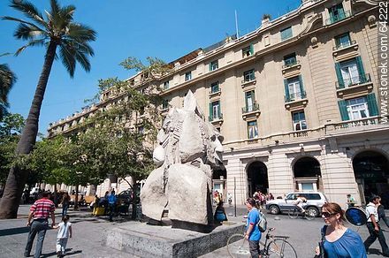 Sculpture in the Plaza de Armas - Chile - Others in SOUTH AMERICA. Photo #64222