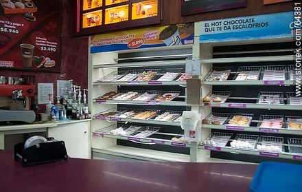 Dunkin Donuts - Chile - Others in SOUTH AMERICA. Photo #64381