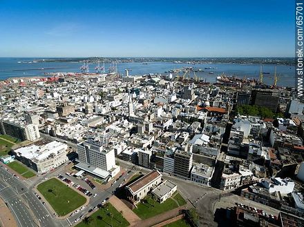 Aerial view of  the quarter Ciudad Vieja - Department of Montevideo - URUGUAY. Photo #65701