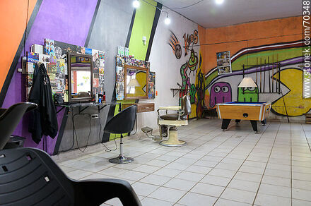 Pool tables and hair salon - Lavalleja - URUGUAY. Photo #70348