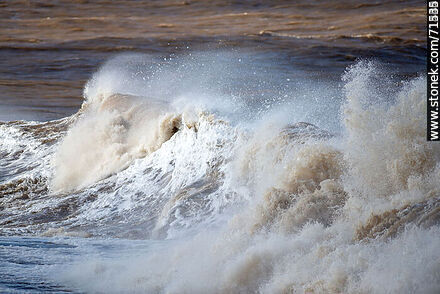 Surf with foam in turbid sea - Department of Maldonado - URUGUAY. Photo #71206