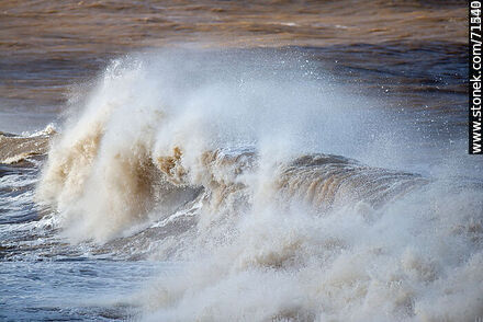 Surf with foam in turbid sea - Department of Maldonado - URUGUAY. Photo #71211
