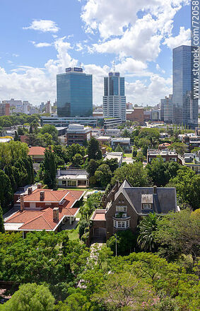 Vista de arriba del barrio Buceo - Departamento de Montevideo - URUGUAY. Foto No. 72058