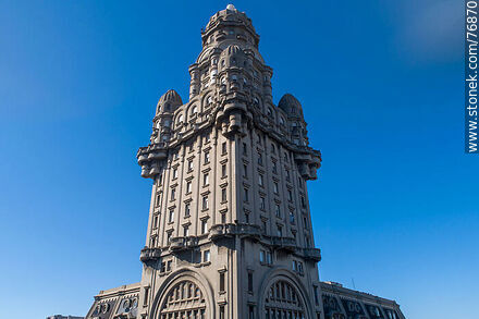 Aerial view of Palacio Salvo - Department of Montevideo - URUGUAY. Photo #76870