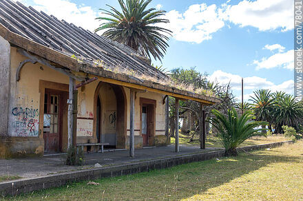 Estación de trenes de Garzón - Departamento de Maldonado - URUGUAY. Foto No. 78041