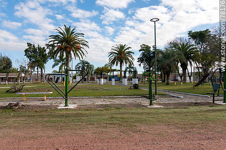 San Luis al Medio. Plaza - Department of Rocha - URUGUAY. Photo #78176