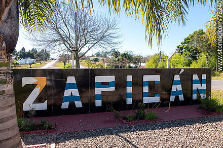 Cartel de Zapicán - Departamento de Lavalleja - URUGUAY. Foto No. 78240