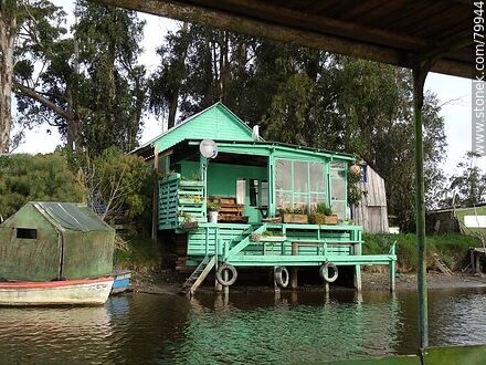 Housing with dock - Department of Rocha - URUGUAY. Photo #79944