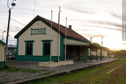 Estación de ferrocarril - Departamento de Soriano - URUGUAY. Foto No. 80531