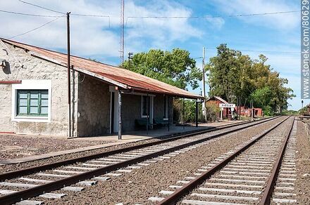 Estación de trenes Queguay - Departamento de Paysandú - URUGUAY. Foto No. 80629