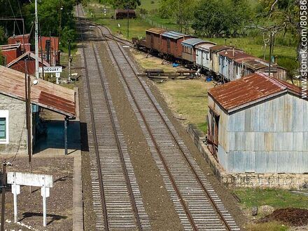 Vista aérea de la estación de trenes Queguay - Departamento de Paysandú - URUGUAY. Foto No. 80586