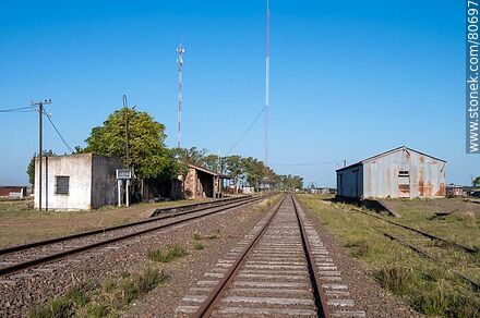 Estación de ferrocarril Tres Árboles - Departamento de Paysandú - URUGUAY. Foto No. 80697