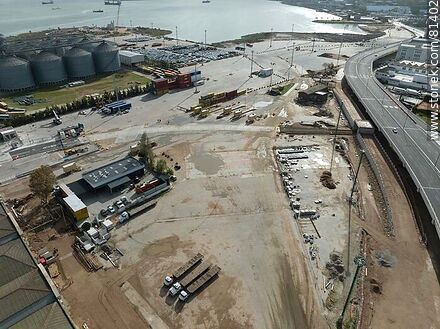 Aerial view of the railroad track in and out of the port that will pass under the viaduct. May 2023 - Department of Montevideo - URUGUAY. Photo #81402