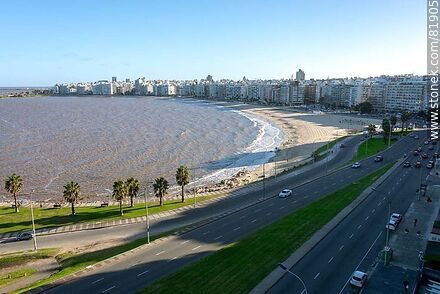 Aerial view of Pocitos Bay and its beach - Department of Montevideo - URUGUAY. Photo #81905