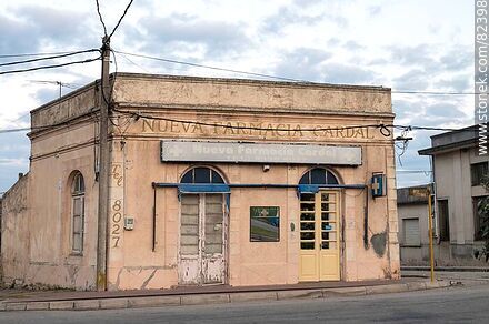 Former Cardal Pharmacy - Department of Florida - URUGUAY. Photo #82398