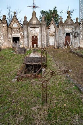 Cementerio de Capilla de Farruco - Departamento de Durazno - URUGUAY. Foto No. 82577