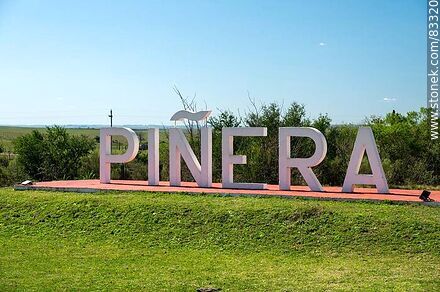 Letrero de Piñera - Departamento de Paysandú - URUGUAY. Foto No. 83320
