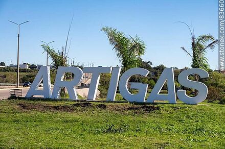 Letrero de Artigas - Departamento de Artigas - URUGUAY. Foto No. 83660
