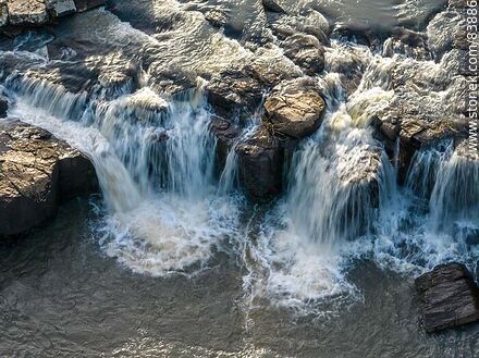 Aerial view of the Indio waterfall on the Laureles creek. - Department of Rivera - URUGUAY. Photo #83886