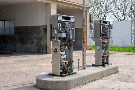Old electric fuel pumps - Rio Negro - URUGUAY. Photo #84052