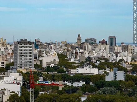 Vista aérea de Montevideo - Departamento de Montevideo - URUGUAY. Foto No. 84941
