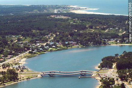 Doble puente sobre el arroyo Maldonado - Punta del Este y balnearios cercanos - URUGUAY. Foto No. 8246