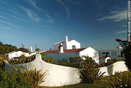  - Punta del Este and its near resorts - URUGUAY. Photo #10958