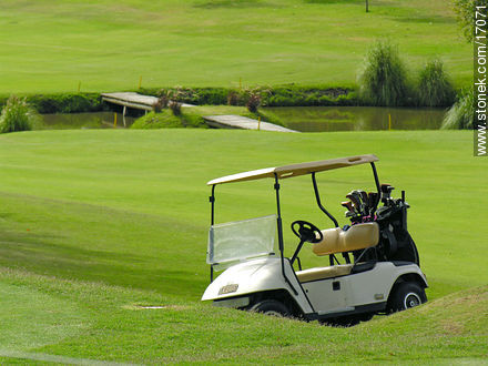 Transportation in golf country - Punta del Este and its near resorts - URUGUAY. Photo #17071
