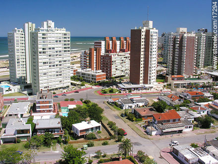  - Punta del Este y balnearios cercanos - URUGUAY. Foto No. 17294