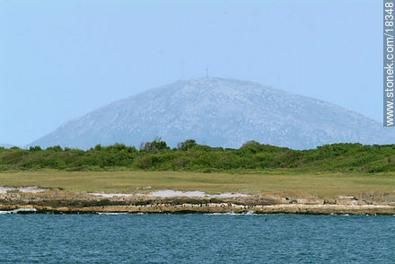 Cerro Pan de Azúcar y la Isla Gorriti - Punta del Este y balnearios cercanos - URUGUAY. Foto No. 18348