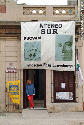 Fucvam. Ateneo Sur - Departamento de Montevideo - URUGUAY. Foto No. 16116