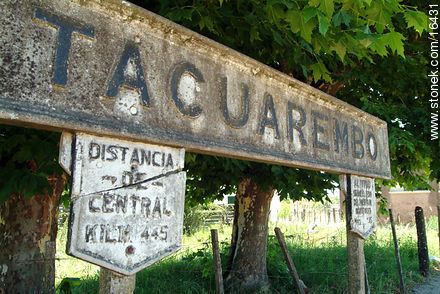 Antigua terminal de trenes - Departamento de Tacuarembó - URUGUAY. Foto No. 16431