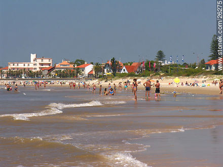Playa Carrasco - Departamento de Montevideo - URUGUAY. Foto No. 26275