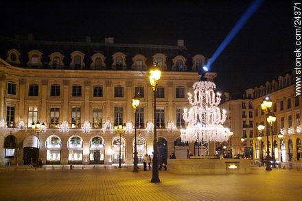Place Vendôme - París - FRANCIA. Foto No. 24371