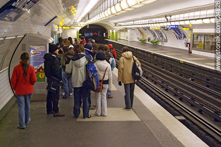 Estación St. Paul  - París - FRANCIA. Foto No. 24826