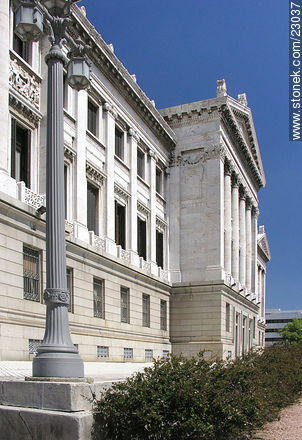 Palacio Legislativo - Departamento de Montevideo - URUGUAY. Foto No. 23037