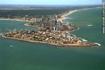 View from south to north - Punta del Este and its near resorts - URUGUAY. Photo #2085
