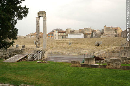Ruinas de la época romana. Teatro antiguo. Año I A.C. - Región Provenza-Alpes-Costa Azul - FRANCIA. Foto No. 29987