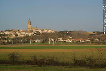 Church in the village of Avignonet-Lauragais - Region of Midi-Pyrénées - FRANCE. Foto No. 30141