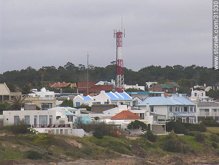 La Barra y antenas de Antel - Punta del Este y balnearios cercanos - URUGUAY. Foto No. 31330