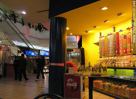 Punta Shopping mall - Punta del Este and its near resorts - URUGUAY. Photo #31348