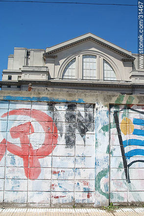 La hoz y el martillo - Departamento de Montevideo - URUGUAY. Foto No. 31467