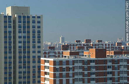 Edificios del Barrio Sur y Palermo - Departamento de Montevideo - URUGUAY. Foto No. 31491