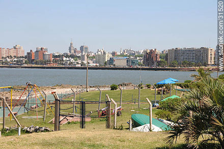 Clubes de pesca. Río de la Plata. - Departamento de Montevideo - URUGUAY. Foto No. 31520