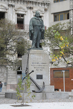 Montevideo a Garibaldi, jefe de las fuerzas navales de la República. 1842-1848 - Departamento de Montevideo - URUGUAY. Foto No. 31580