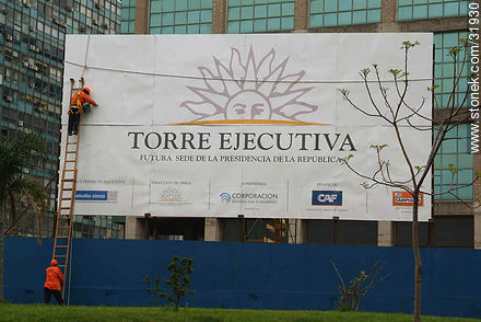 Torre Ejecutiva (2007) - Department of Montevideo - URUGUAY. Photo #31930