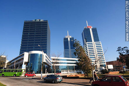 World Trade Center Montevideo. Left area was inaugurated in 2009. - Department of Montevideo - URUGUAY. Foto No. 31728