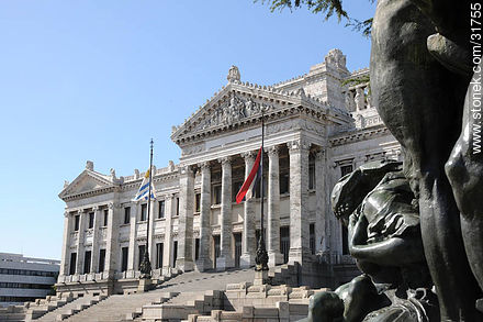 Palacio Legislativo - Department of Montevideo - URUGUAY. Foto No. 31755