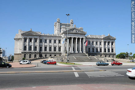 Palacio Legislativo - Department of Montevideo - URUGUAY. Photo #31774